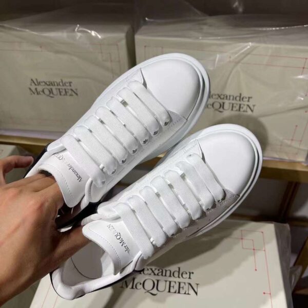 Alexander McQueen 58