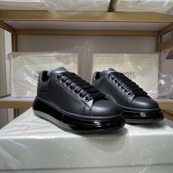Alexander McQueen 40