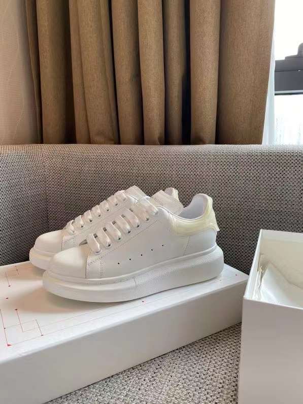 Alexander McQueen 41