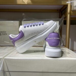 Alexander McQueen 55