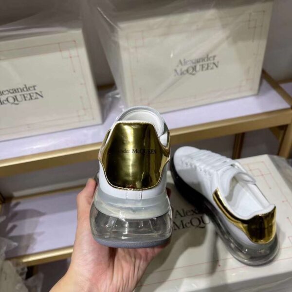 Alexander McQueen 43