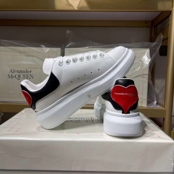 Alexander McQueen 58