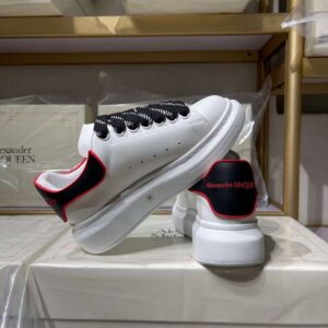 Alexander McQueen 53