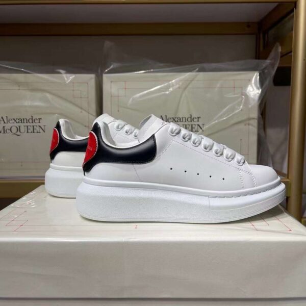 Alexander McQueen 58